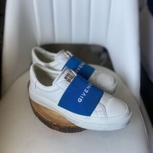 Mens Authentic Givenchy Sneakers